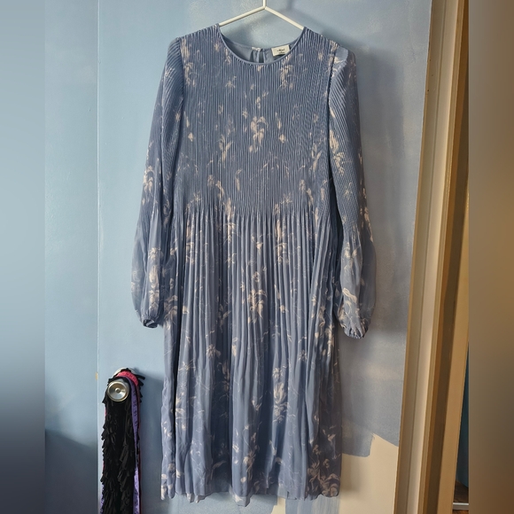 Wilfred Pleaded Daydreamer Chiffon Blue Floral Print Dress S - Picture 2 of 5